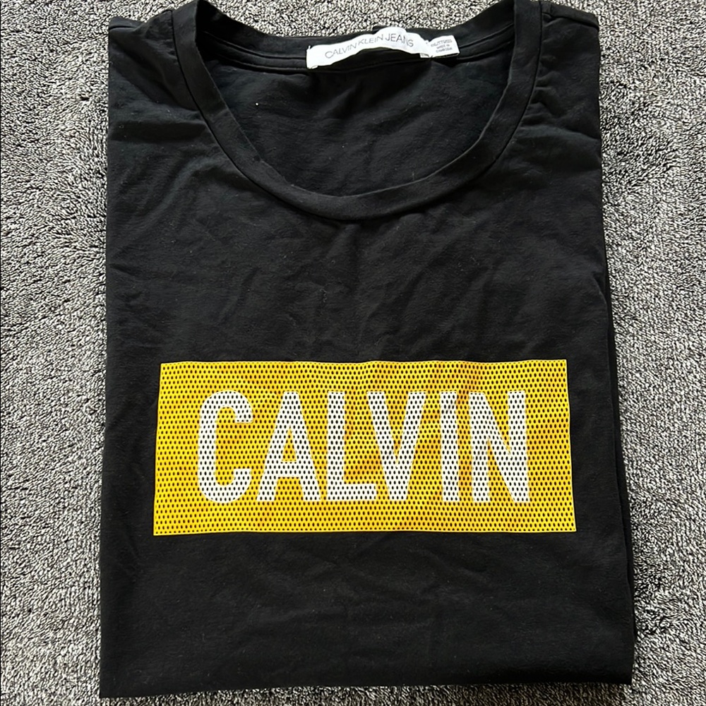 Calvin Klein Black and Yellow Short Sleeve Tee